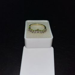 Gold Women’s Ring 