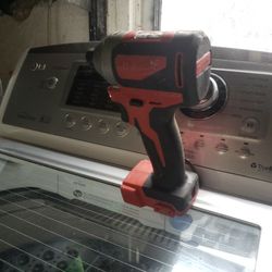 Cordless  Impact milwawkee
