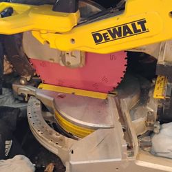 Dewalt Dws 716 Dbl Bevel Miter Saw