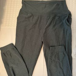 Beyond Yoga Dark Green Jogger Size L
