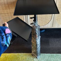 Laptop/Music Stand With Accesory Tray