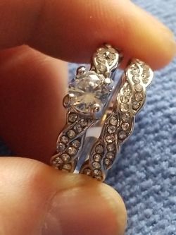 Women's wedding engagement promises ring size 9.0
