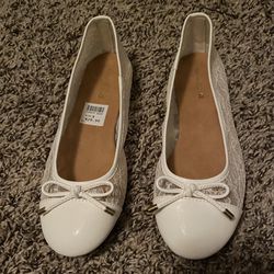 White Dress Flats Shoe Size 3
