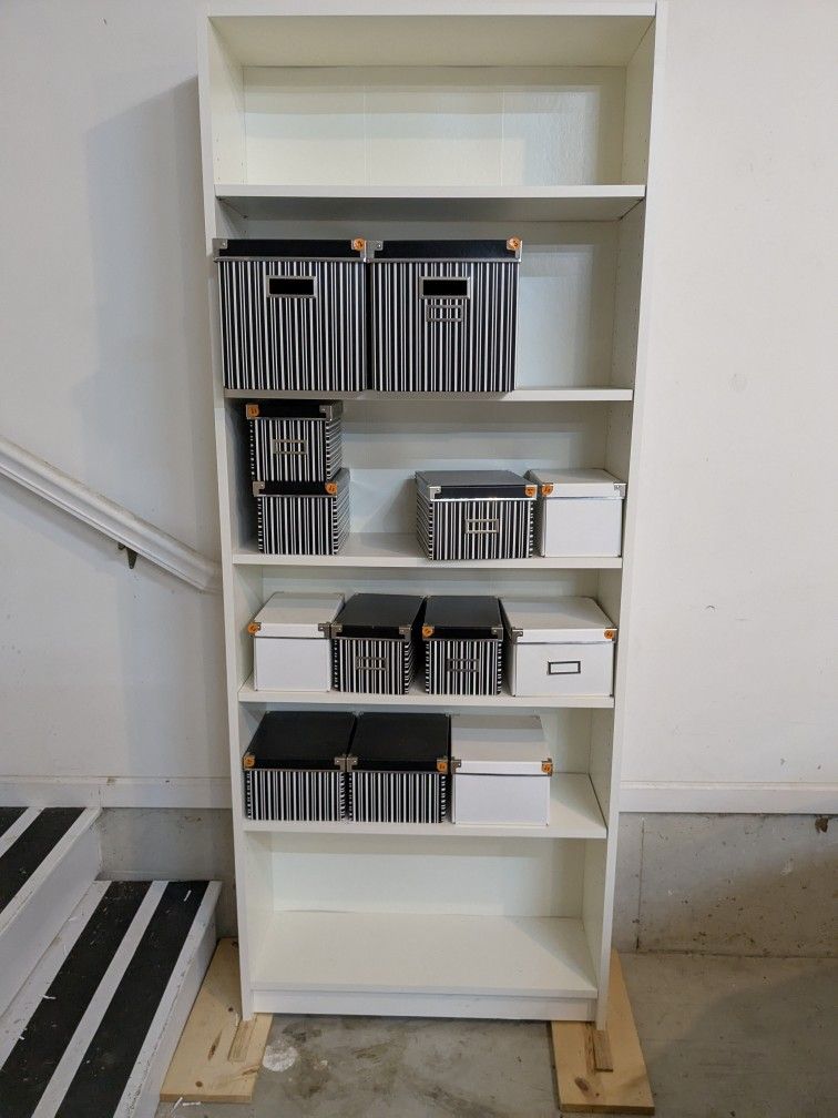 Shelving Unit