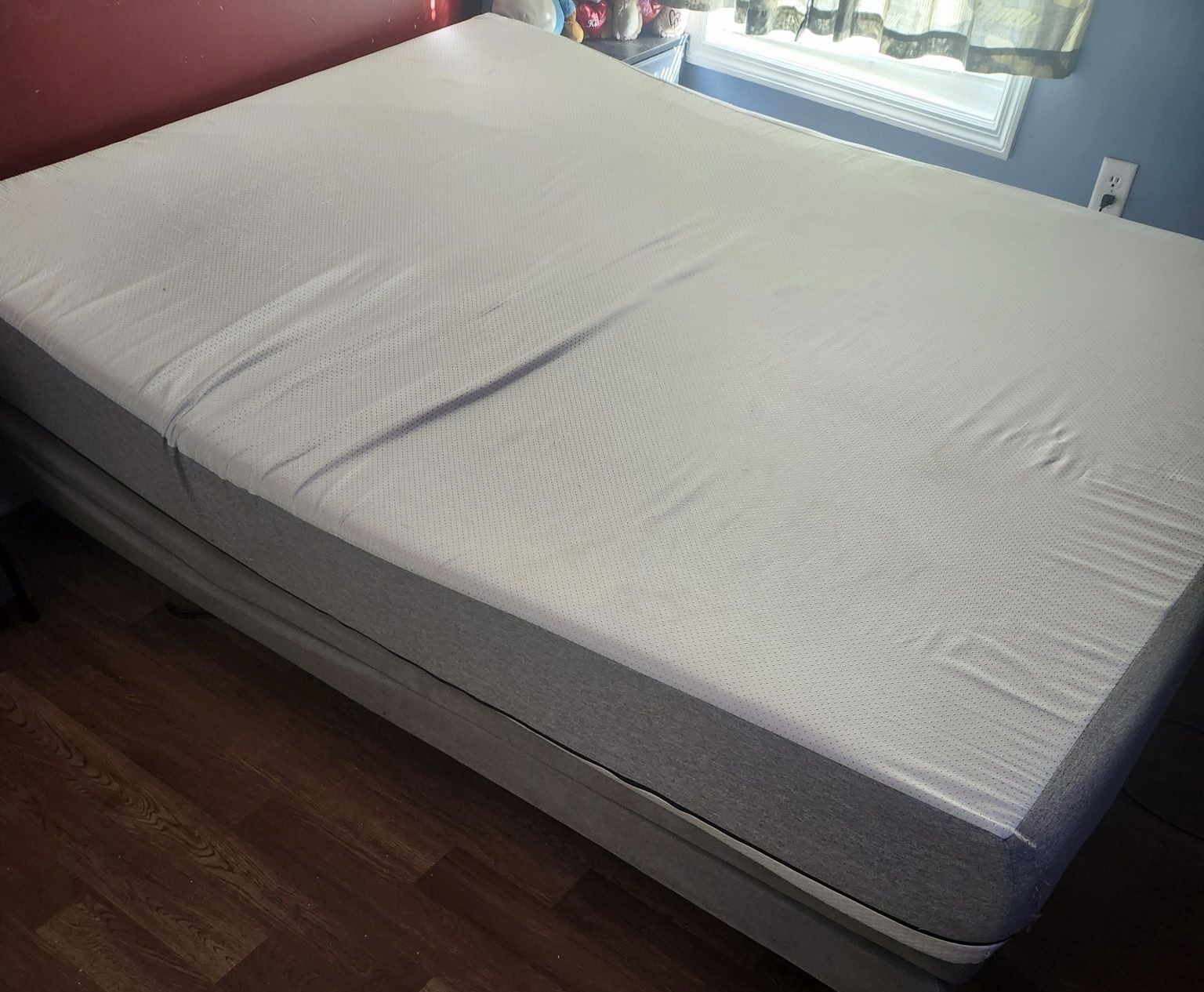 Queen size Adjustable Bed 