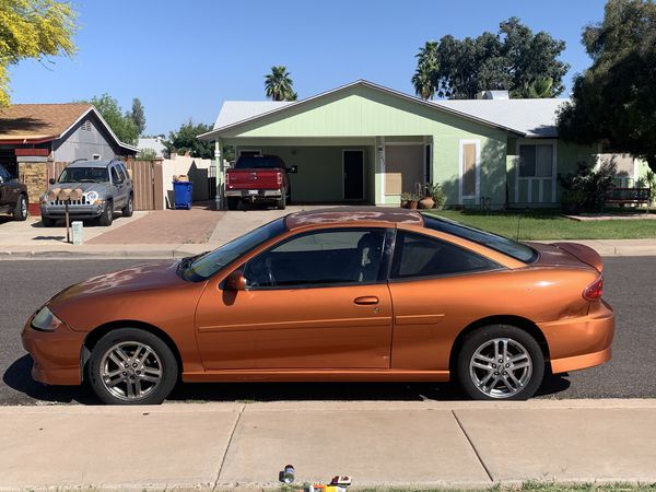 2004 Chevy Cavalier 2 door orange for Sale in Gilbert, AZ - OfferUp