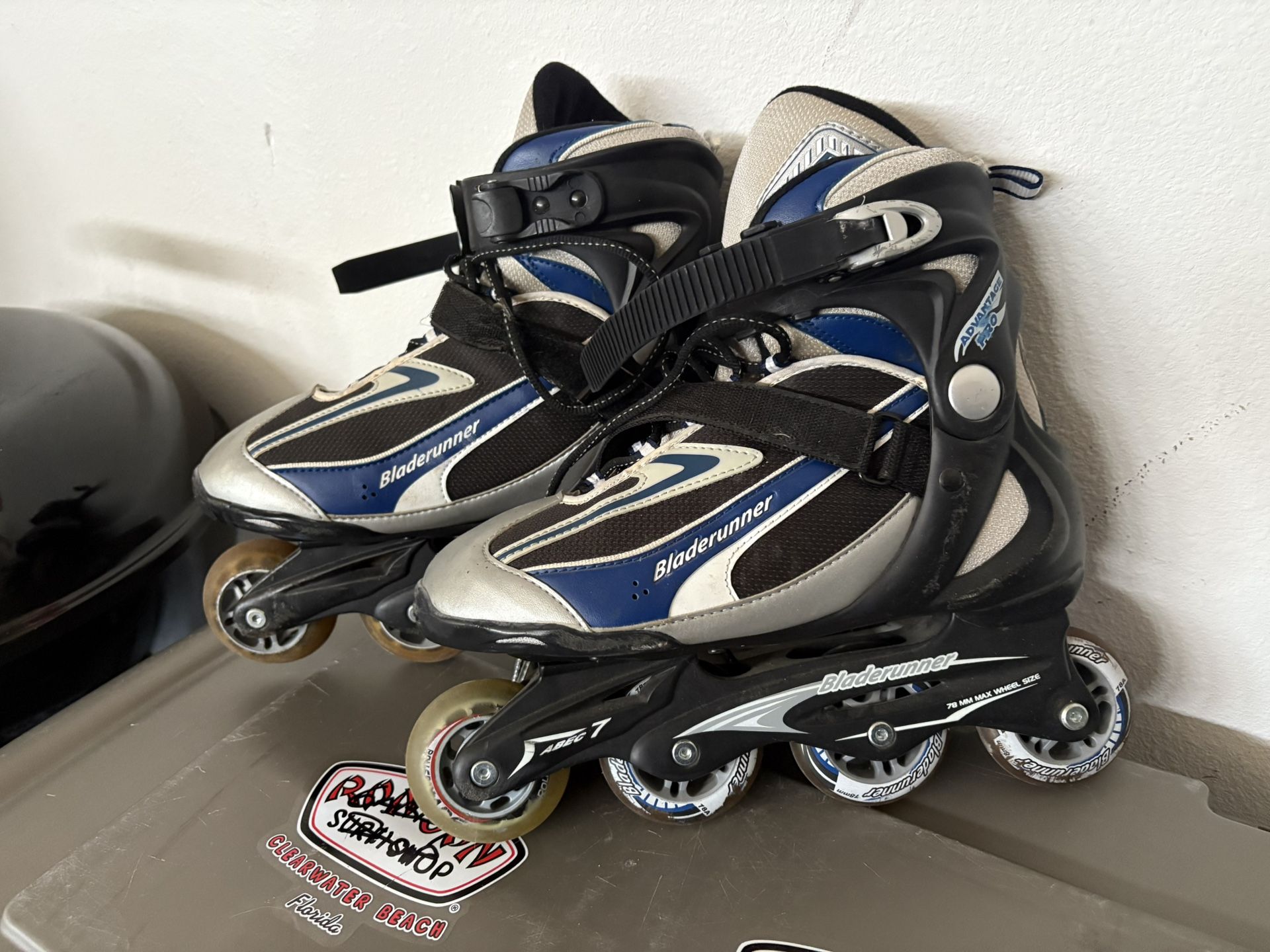 Bladerunner Size 10 Rollerblades Inline Skates ABEC 7 78MM Wheels  Games