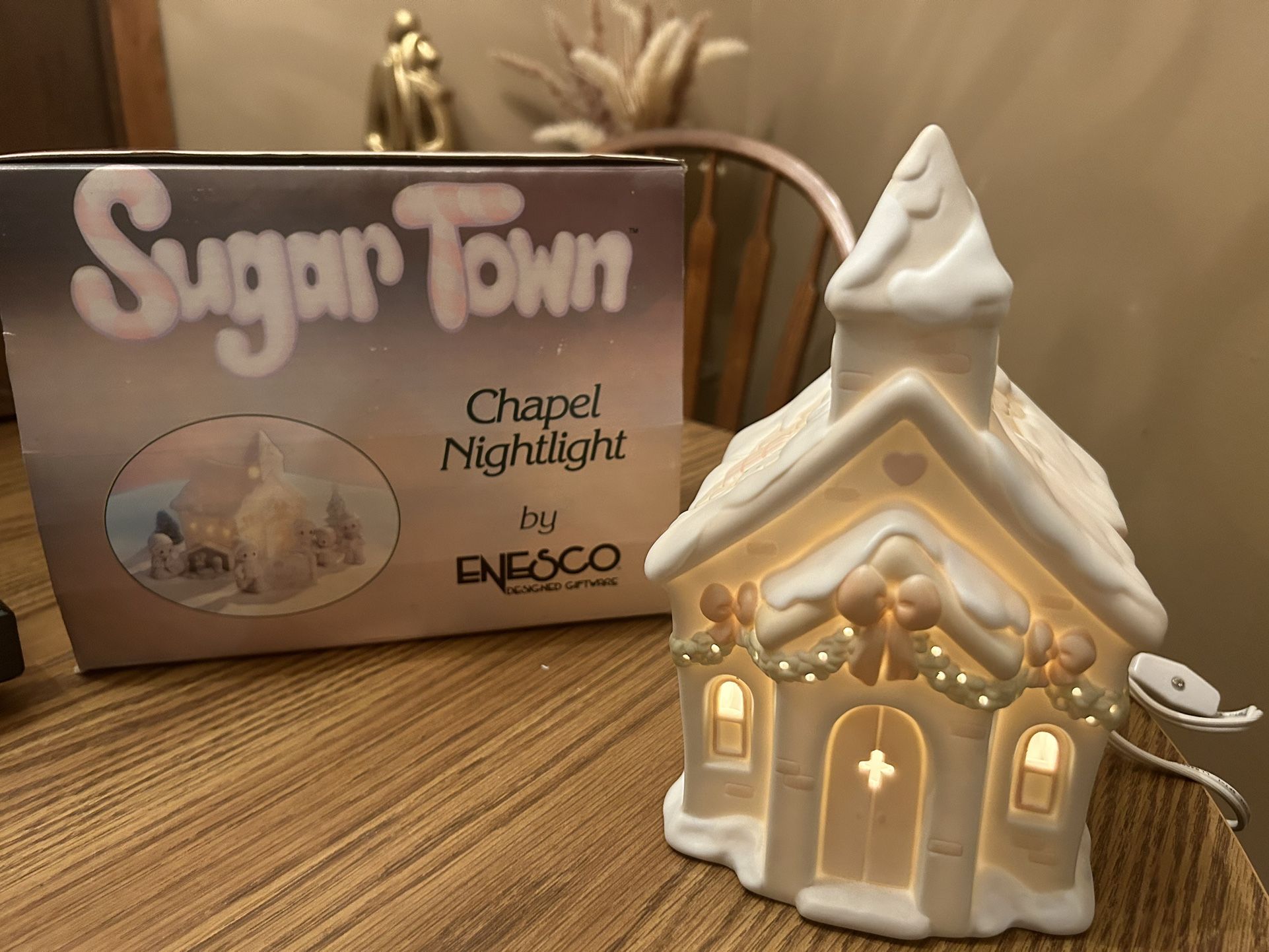 Vintage Precious Moments Sugar Town Chapel Nightlight Figurine #(contact info removed)