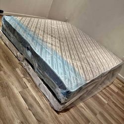 UNTOUCHED BRAND NEW MATTRESS WITH BOX SPRING "HIGH QUALITY WITH FREE DELIVERUY