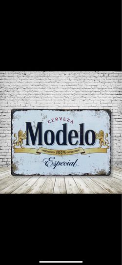Modelo Vintage Style Antique Collectible Tin Metal Sign Wall Decor