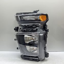 2020-2023 Chevrolet Silverado 2500 Headlight Oem
