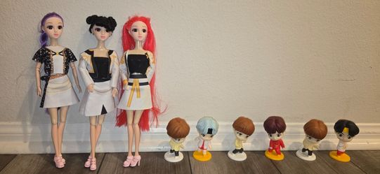 BTS Toy Bundle: Fashion Dolls & Mini Figures