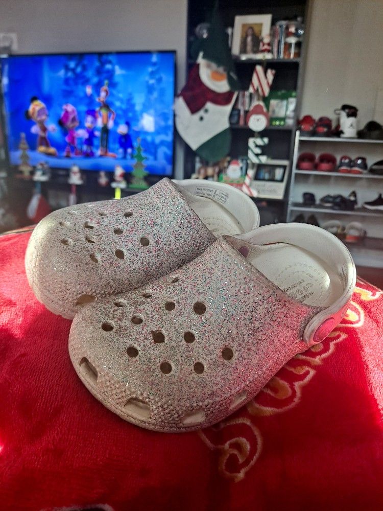 Girls Glitter Crocs Size 9c
