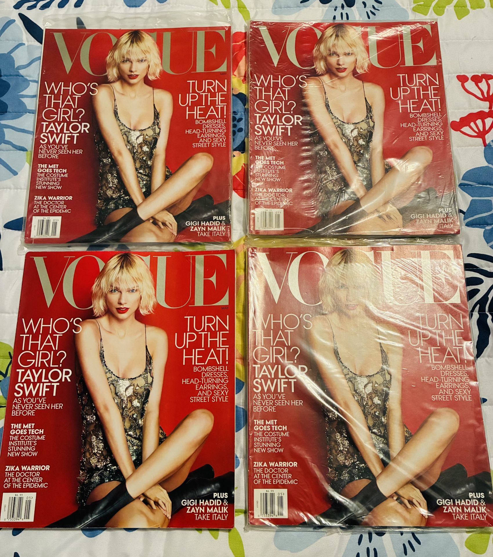 ( 4 ) Taylor Swift Vogue Magazines