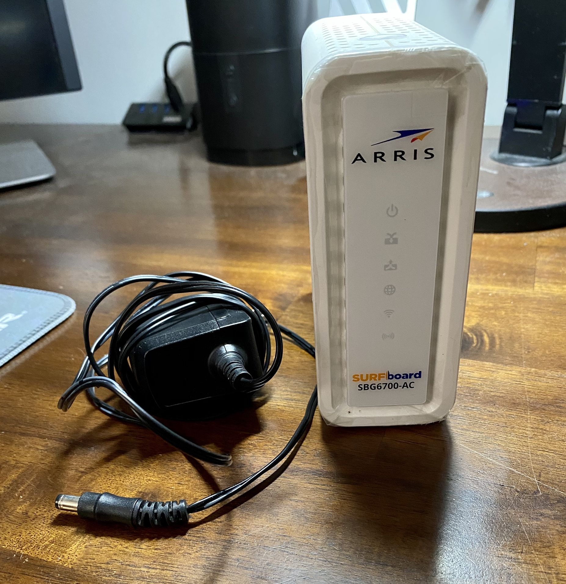 Motorola (Arris) SURFboard SBG6700 (Modem/Router)