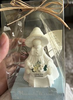 Heavenly Wishes Angel Figure I LOVE YOU GRANDMA Roman Inc Nana Mary Ellyn Reid