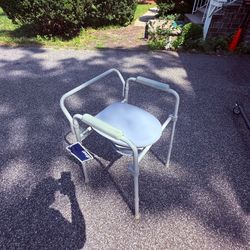 Portable potty