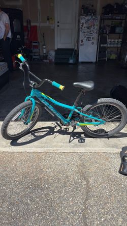 Kids Specialized Bike 20 inch