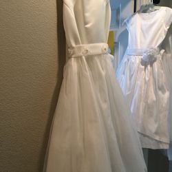Flower girl, communion dress