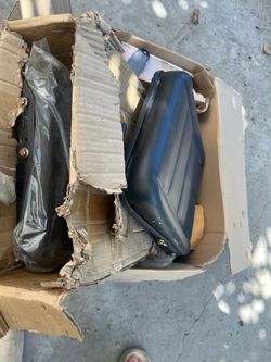 Universal forklift seat