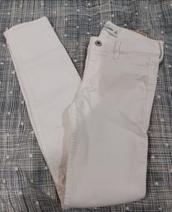 Girls Never worn Abercrombie jeans