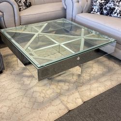 Bling Bling Glass Mirrored Table. Must Sell Can Deliver Was $1499 At ZGallerie Now $500 Clearance Moving. Pickup 