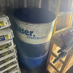 Barril De Metal Con Rodillos