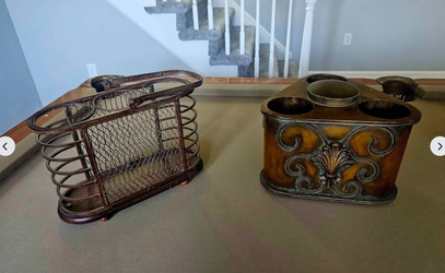 Vintage Rustic Farmhouse Metal Wine Holders - Set of 2