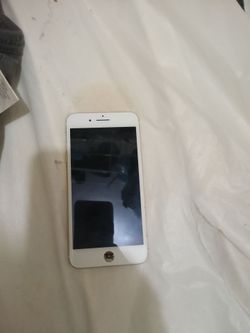 iPhone 8 Broken NO GOOD $3