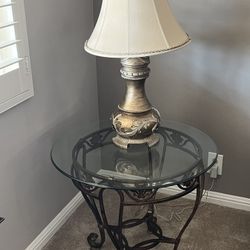 Thomasville Coffee, End Table And Lamp