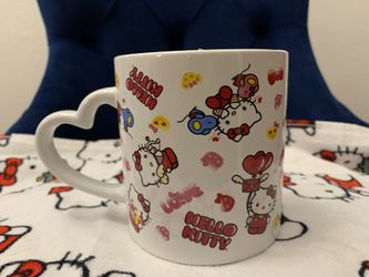 Hello Kitty Heart Mug