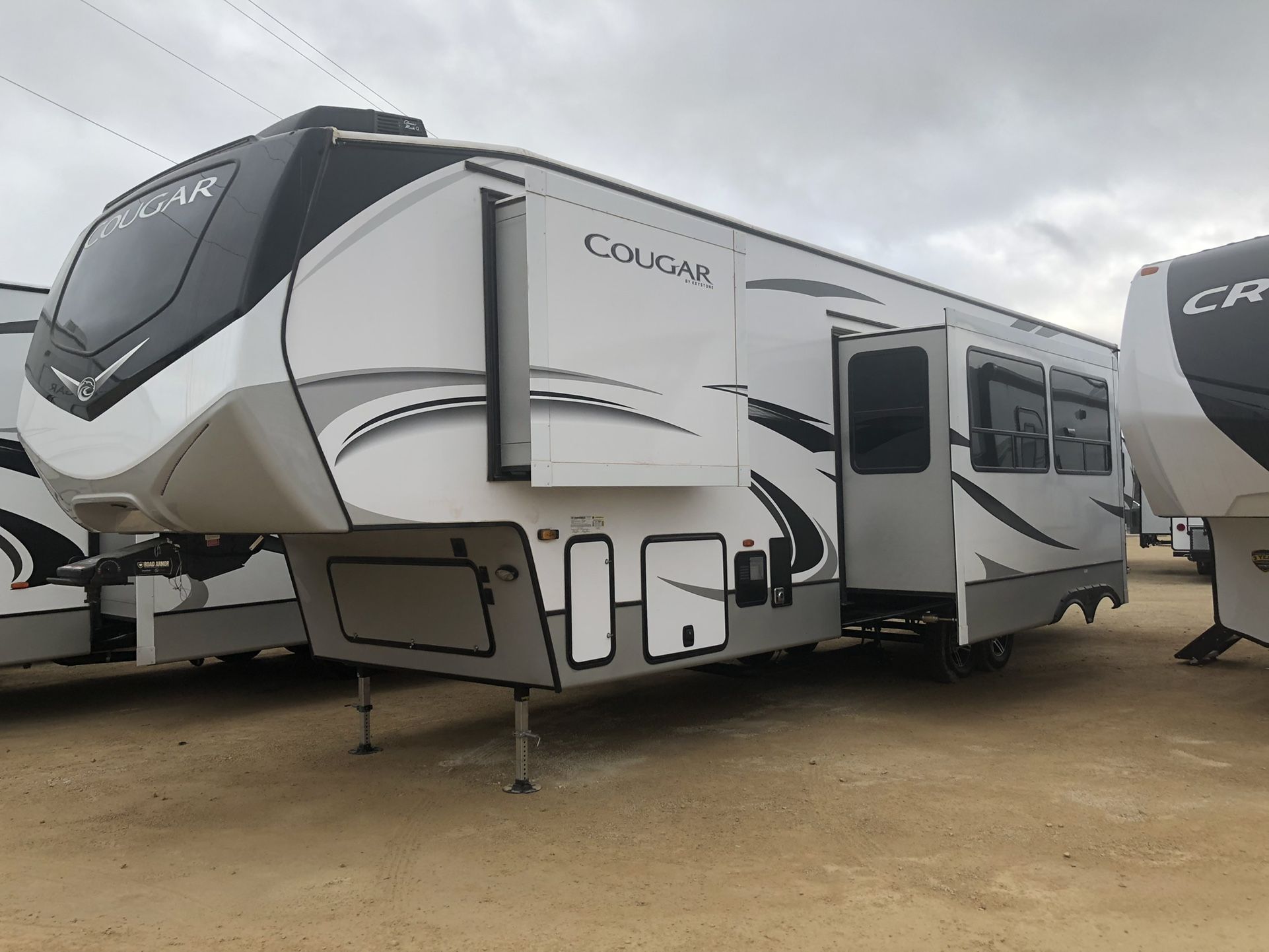2021 Keystone Cougar 364BHL