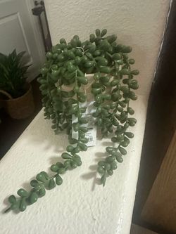 Artificial home decor