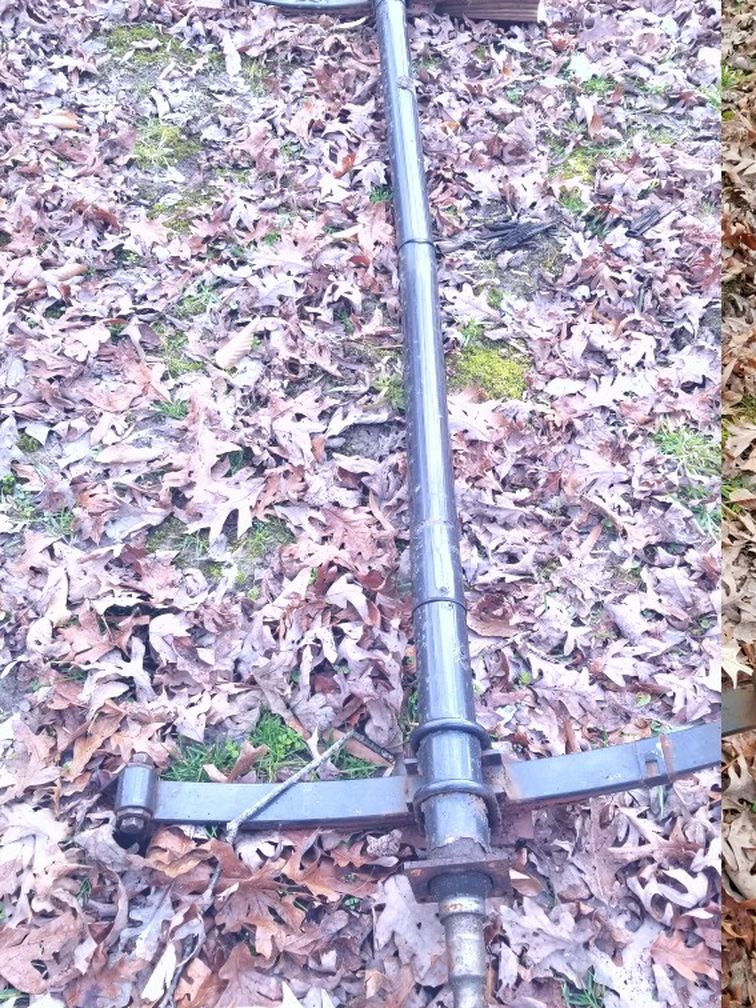 EAGLE BOAT TRAILER AXLE, HEAVY DUTY 3500 LB., 81" INCH WIDE, WITH LEAF SPRINGS, MAKE YOUR UTILITY TRAILER OR TOW DOLLY! $150.