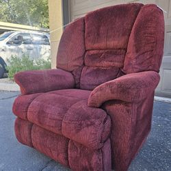 XXL LAZY BOY ROCKER RECLINER LIFE TIME WARRANTY