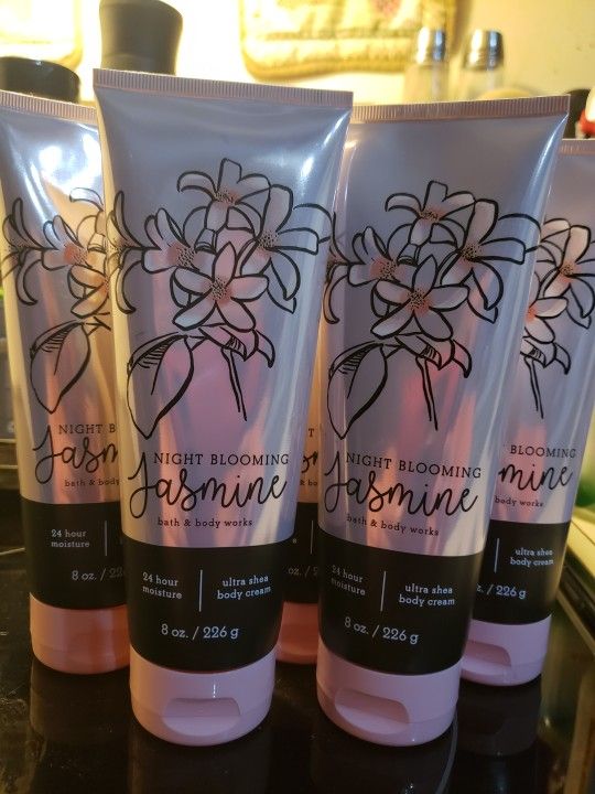 BBW BODY CREAM
