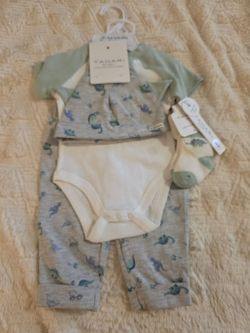 Baby 4pc  Dad's bestie dino set