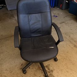 360 Black spinning chair