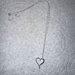 Heart diamond necklace