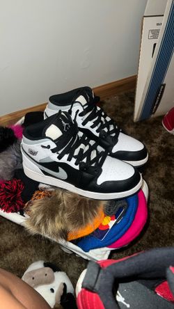 Jordan 1 Mid GS