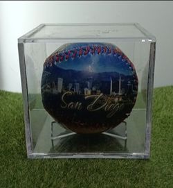 San Diego collectable baseball. (27)