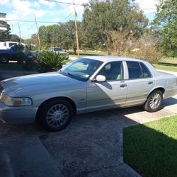 20010 Grand Marquis Luxury Sport Everything In It Fully Loaded Excellent Condition