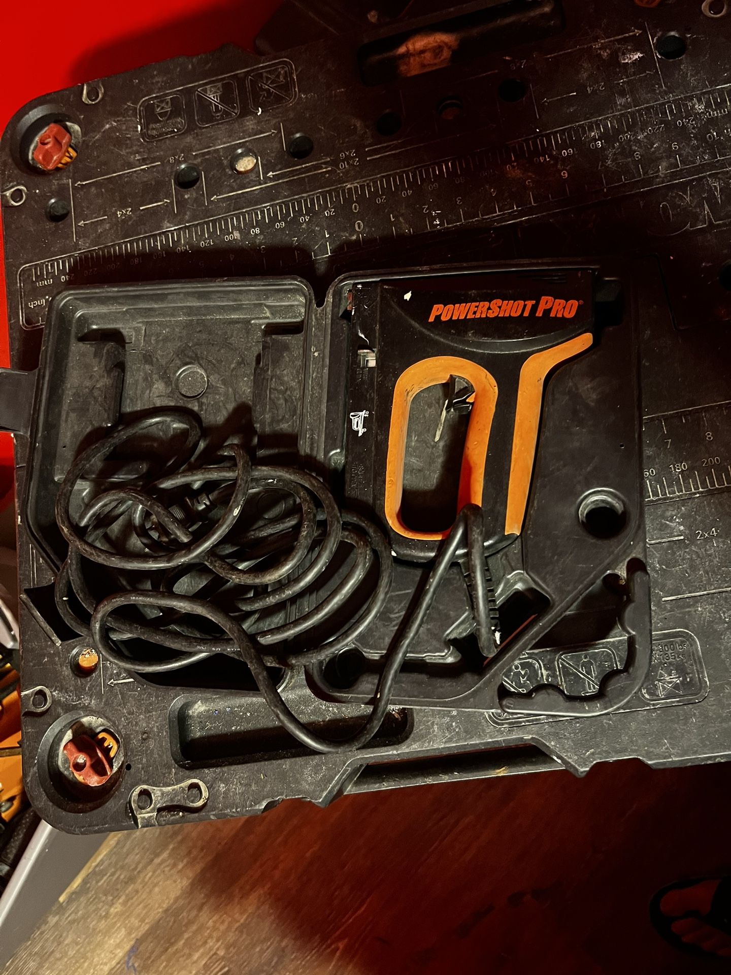 POWER-SHOT ELECTRIC STAPLER/NAIL GUN