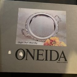 Oneida Tray