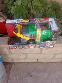 MAXX ACTION CASH ONLY 