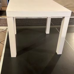 Corner Table