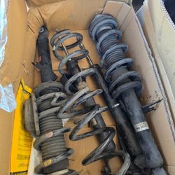 For G37 Coupe 4DR RWD (V36) 08-13 Oem Struts 60miles