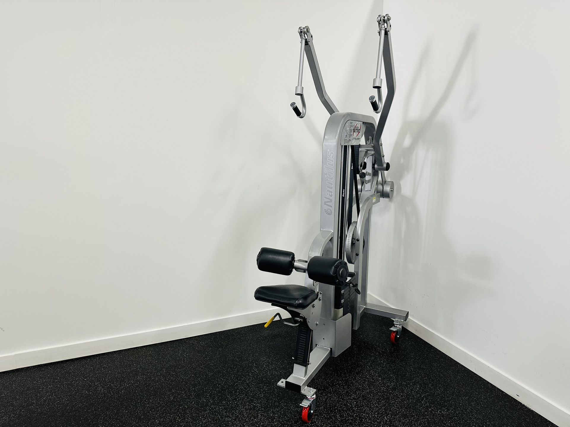 Nautilus Nitro Lat Pulldown - Gym Equipment - Workout