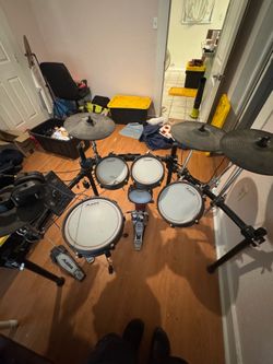 Electric drum set Alesis crimson 2 SE