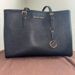 Michael Kors bag